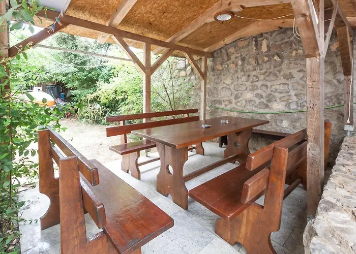 Pensionat & Strcic Petra Krk Town