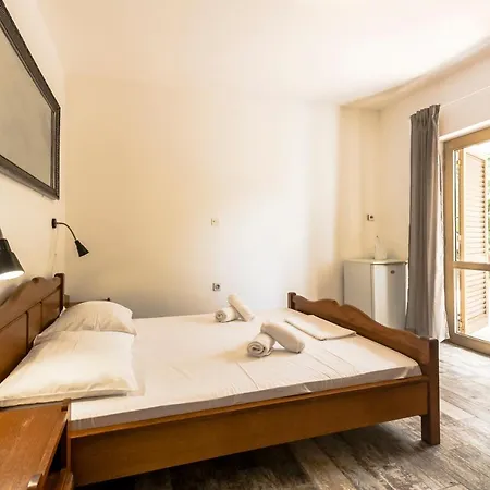 Pensionat & Strcic Petra Krk Town