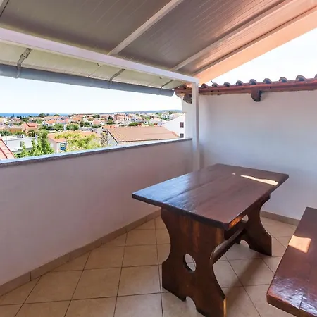 Guest house & Strcic Petra 3*