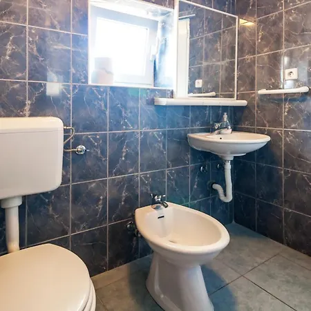 & Strcic Petra Guest house